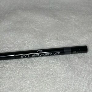 RARE Chanel Gris eyeliner waterproof